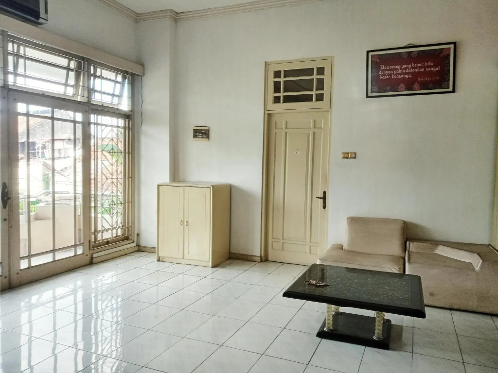 Yogyakarta Backpacker 1