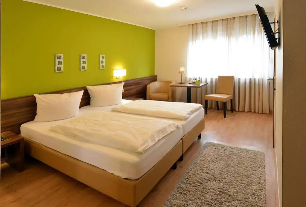 L Angolo Ristorante & Hotel GmbH