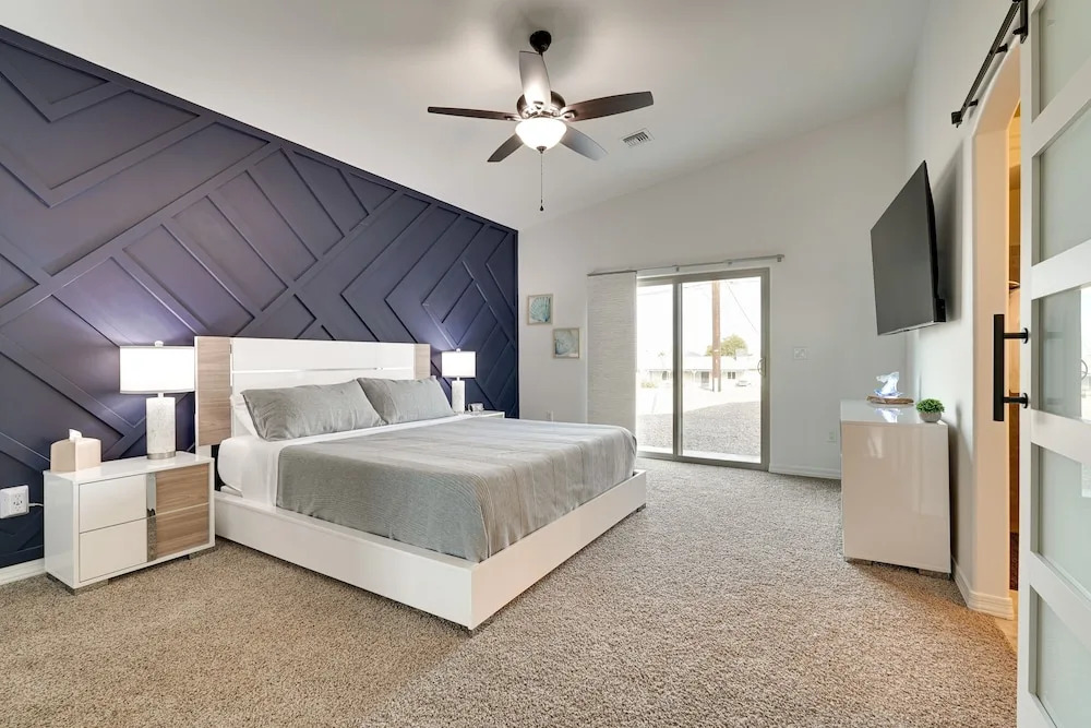 Patio & Grill: Family-friendly Lake Havasu Home