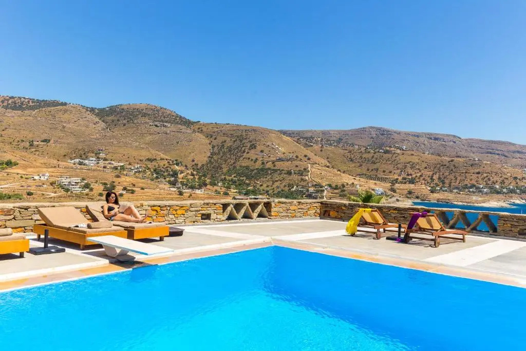 Villa Myrto, breathtaking Aegean view, 5' from Koundouros beach