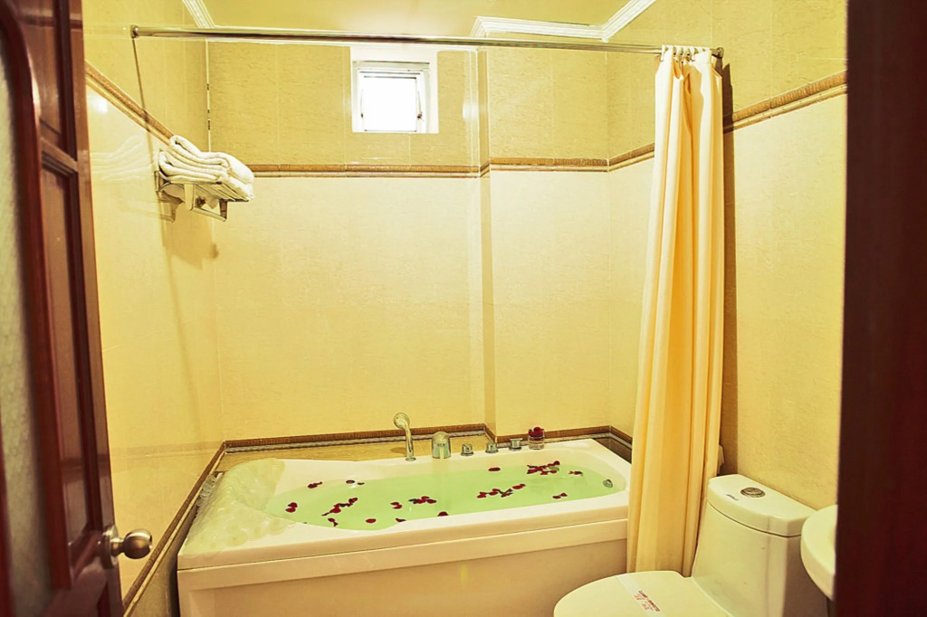 Linh Phuong 8 Hotel