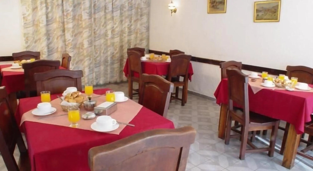 Hotel América