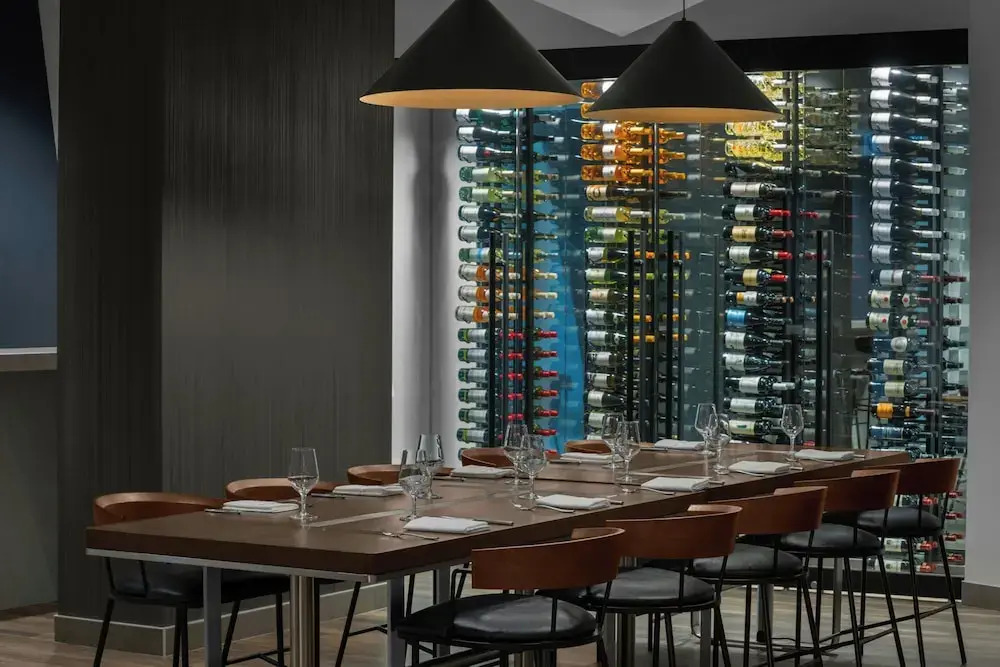 Courtyard by Marriott Calgary Downtown
