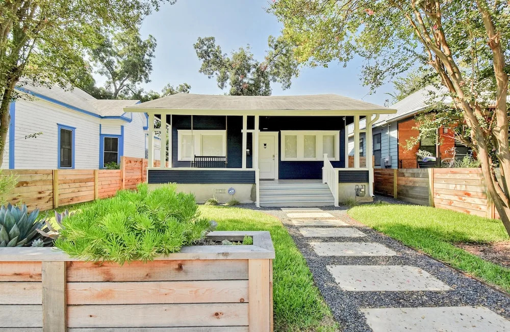 East Austin Home w/Backyard Oasis by RedAwning