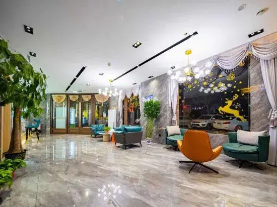 Yijia Hotel (Alashan High-tech Industrial Development Zone Government Branch)