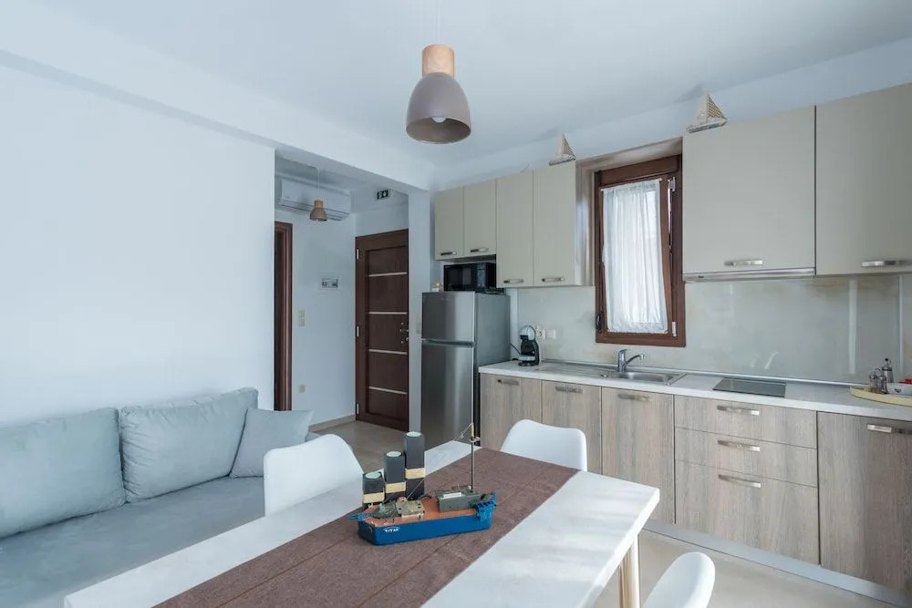Kallis Apartments