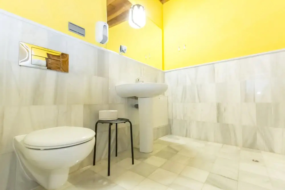 White Nest Hostel