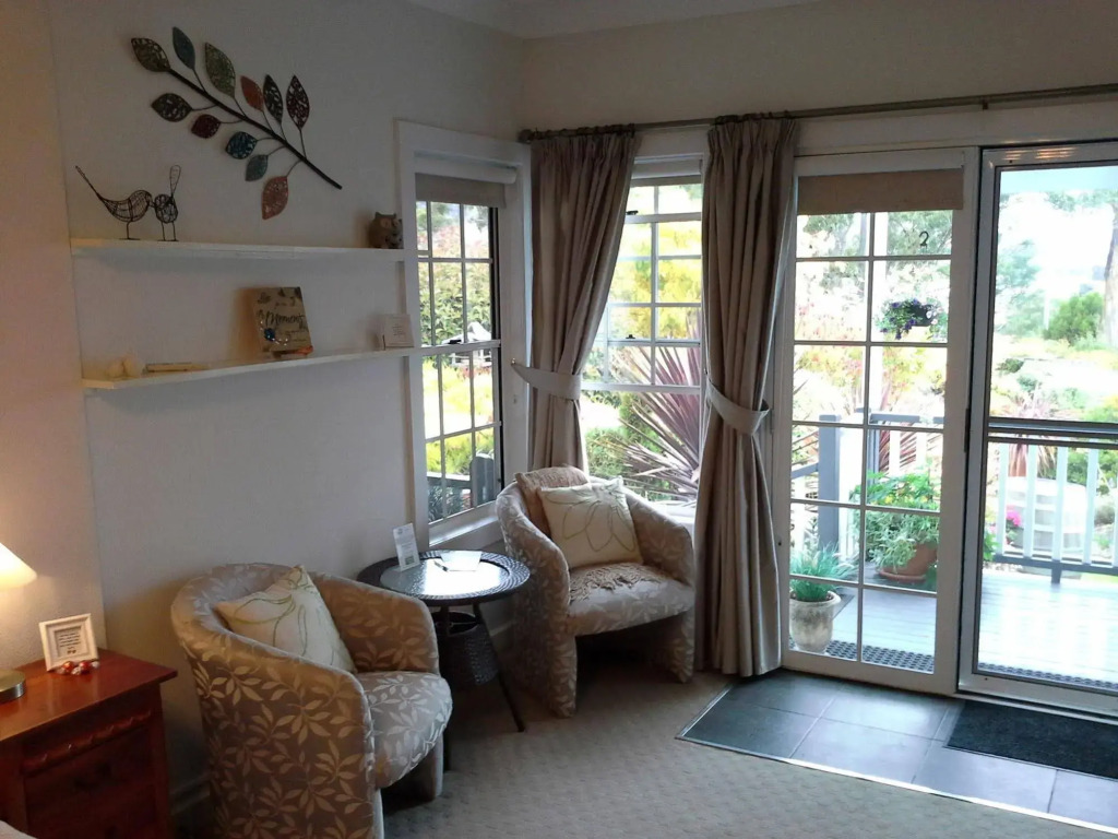 Hillside Bed and Breakfast