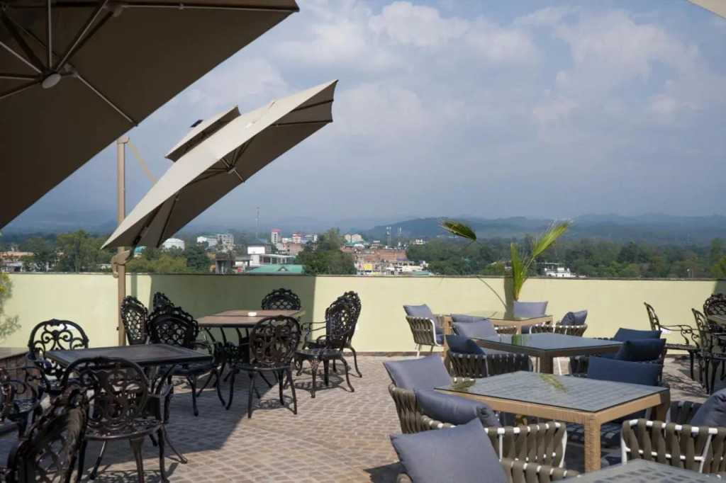 Clarks Inn Suites Kangra