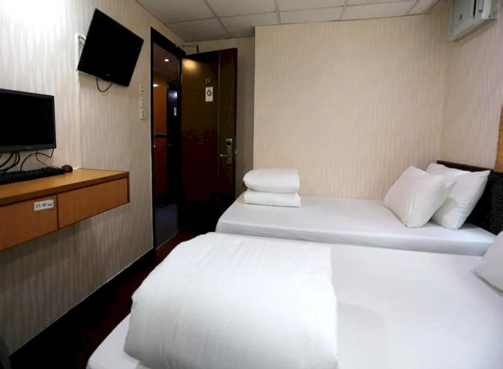 Star Metro Hotel