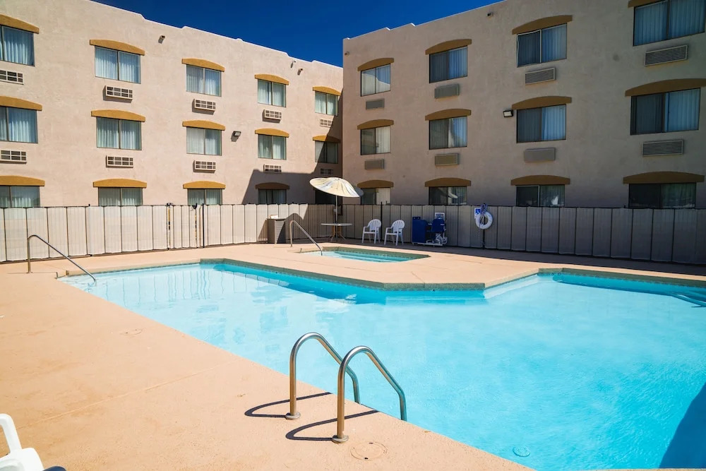 Super 8 Motel- Yuma