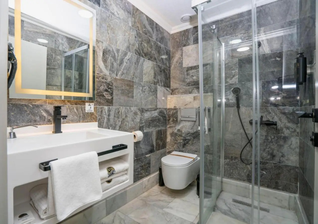 216 Station Suite Gebze