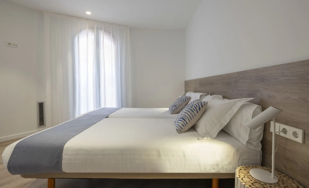 Cliper Apartments by Escampa Hotels