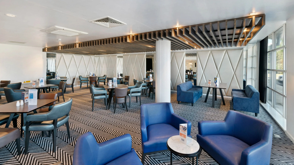 Holiday Inn Express Leigh - Sports Village by IHG