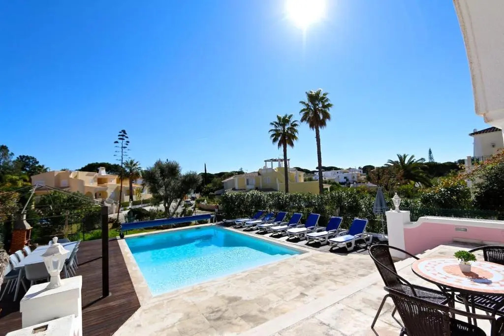 Elegant Vilamoura Old Town Villa Villa Rosa 6 Bedrooms Pool Table