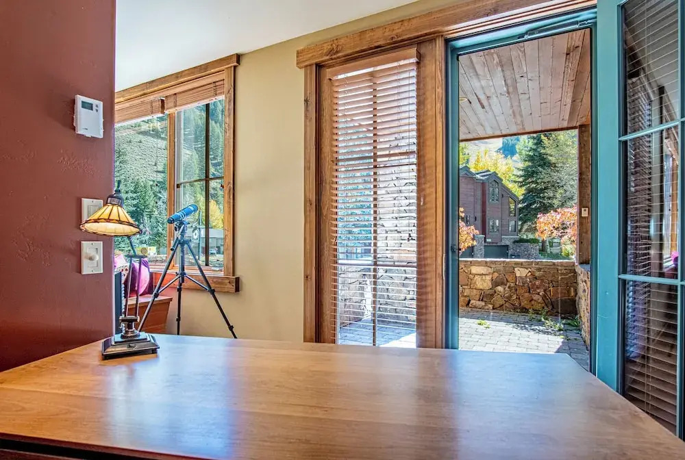 Lux Baldy Vista at Warm Springs Home + Hot Tub - Walk to SV Ski Lifts