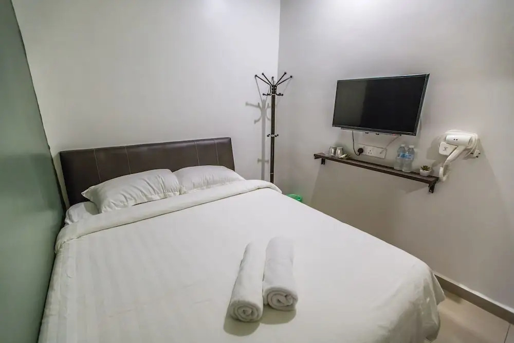 U Plus Budget Hotel