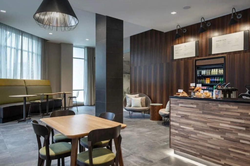 Courtyard by Marriott Nanaimo