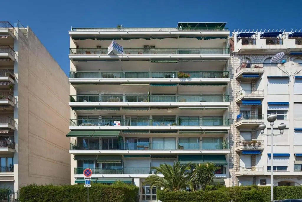 Sunlight Properties - Sky blue - 3 bedroom flat with sea view on the Promenade des Anglais