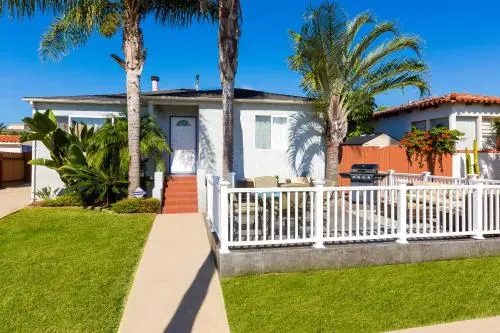 #844 - Sunny Delight I Two-Bedroom Holiday Home