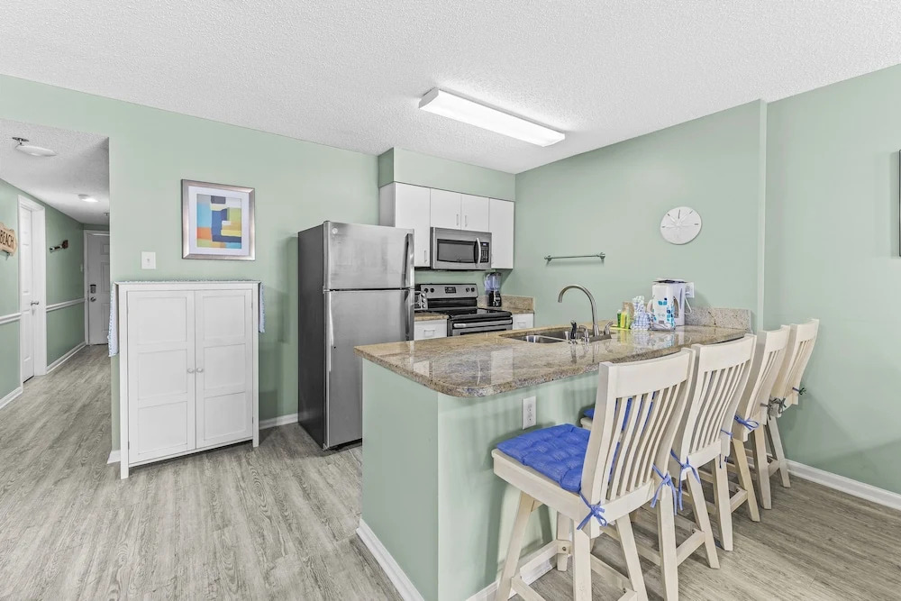 Tradewinds Condos