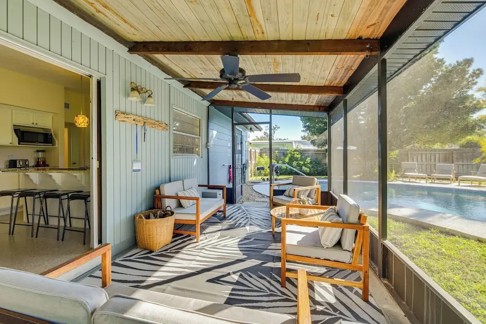 'uncle Louie's' Gulf Coast Gem w/ Outdoor Oasis