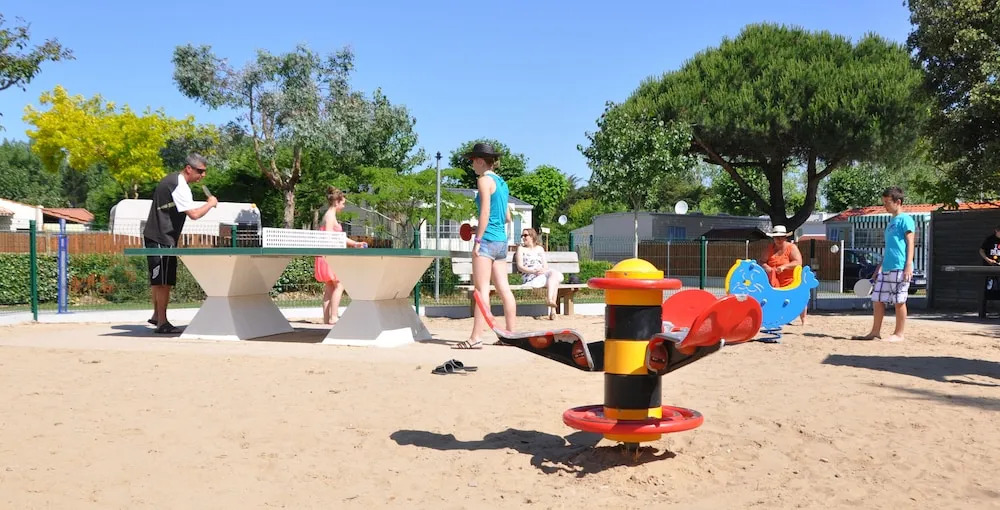 Camping Domaine des Salins