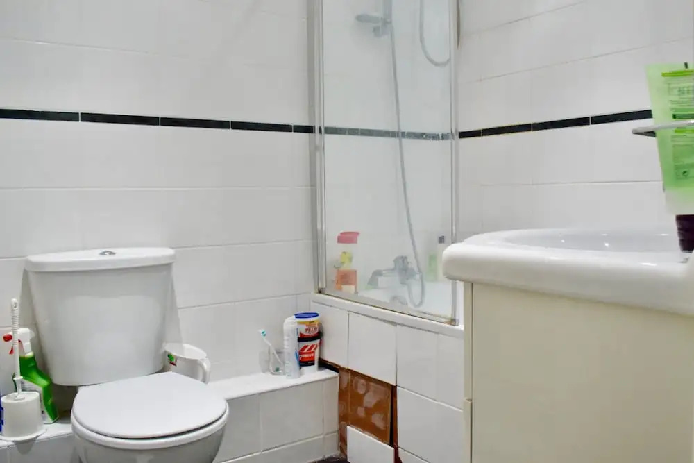 Modern 3 Bedroom Flat in Southwark