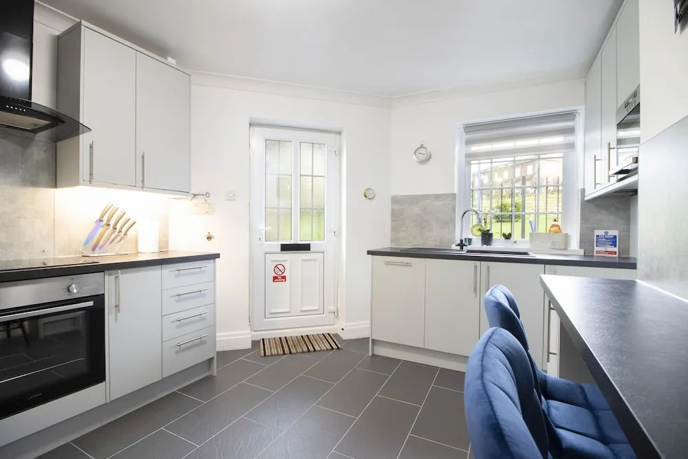 Old Lodge Apartment