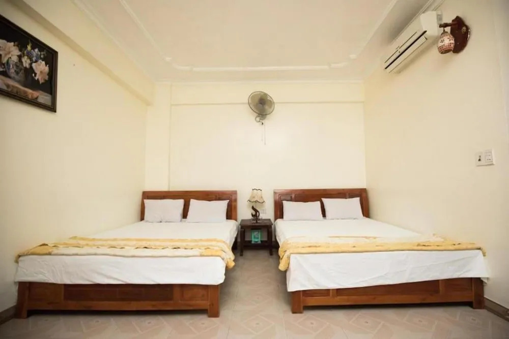 Khách sạn Chinh Thuỷ