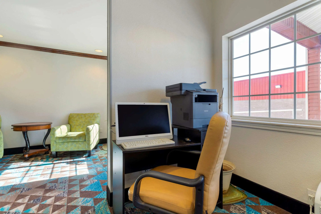 Days Inn Salisaw
