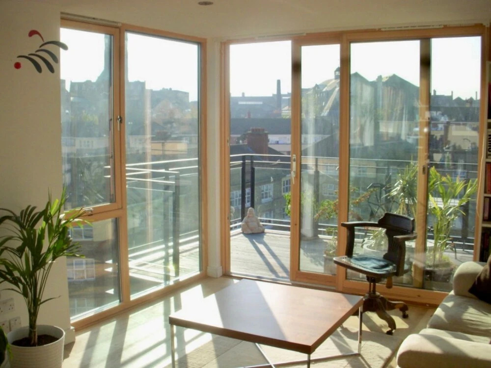 Central Apartment Along the River Liffey