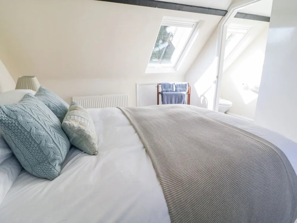 Spinsters Rock Cottage