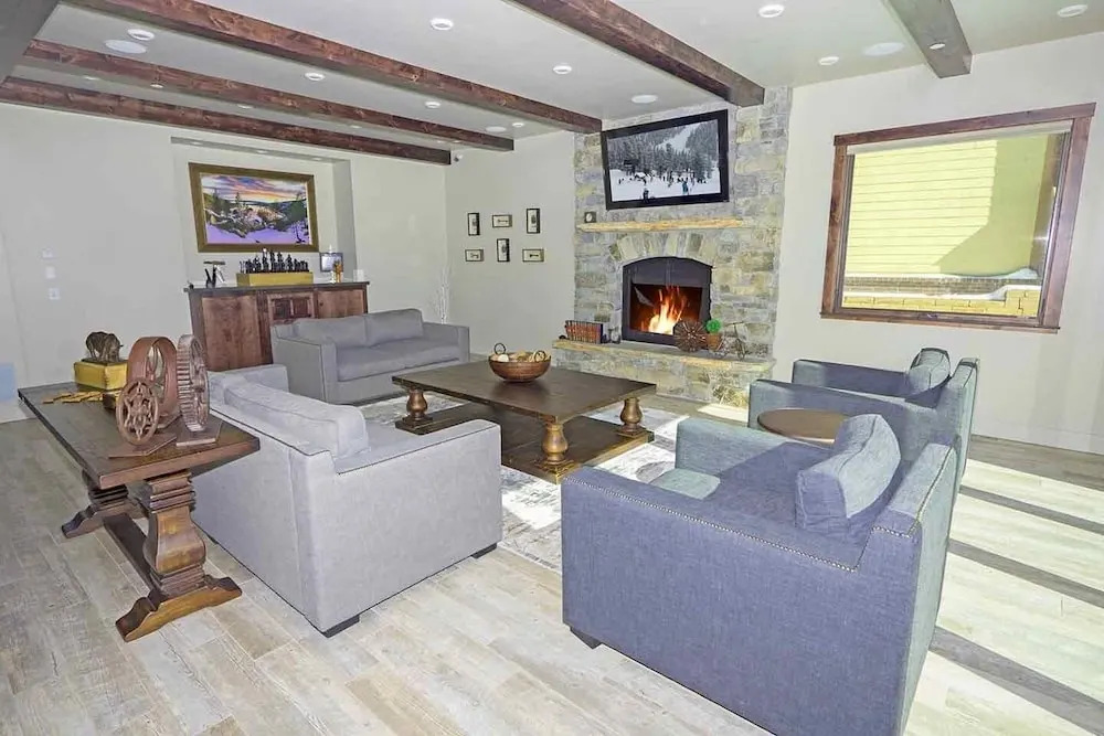 296 Beach Drive 7 Bedroom Home