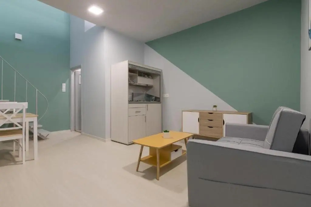 Piraeus Urban Style Studio #2