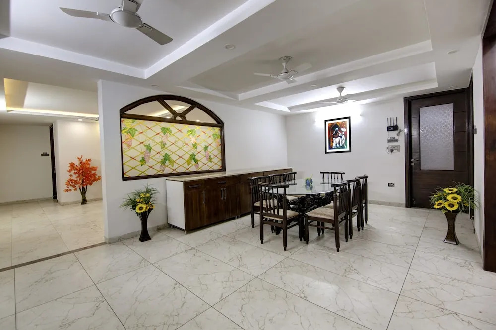 SONESTA LUXURY APARTMENT