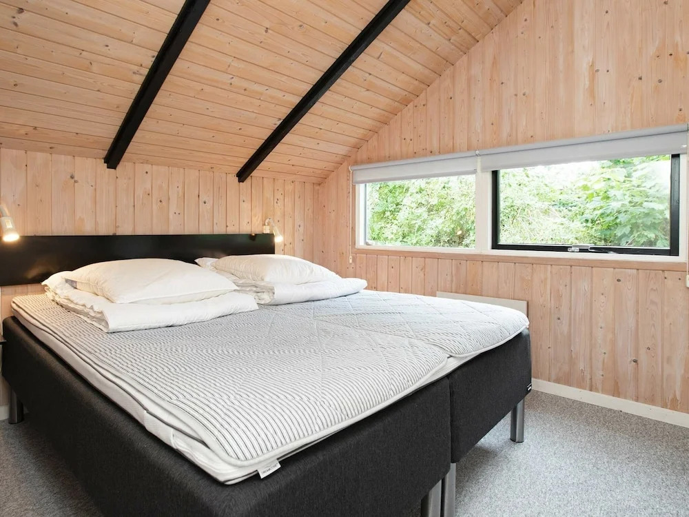 Amazing Home In Oksbøl With Sauna