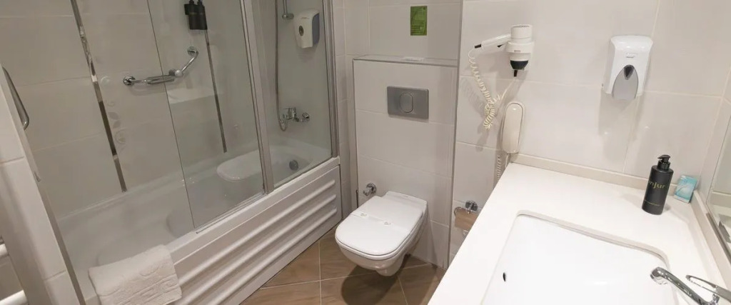 Bonjur Hotel Thermal & Wellness Club