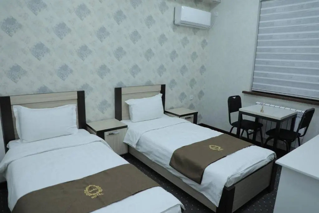 Premium Hotel 777