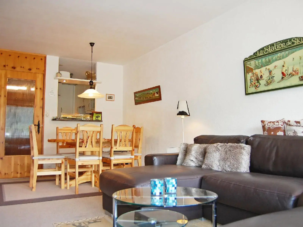 Jolimont - Three Bedroom No.2