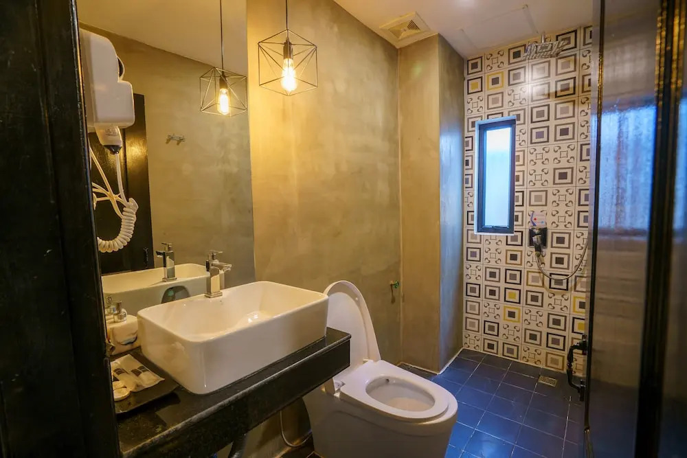The Rabbit Hole Hotel & SPA