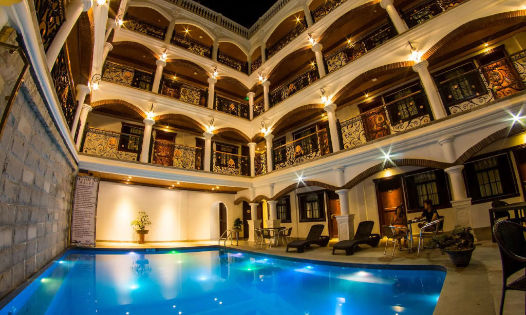 Hotel Luna