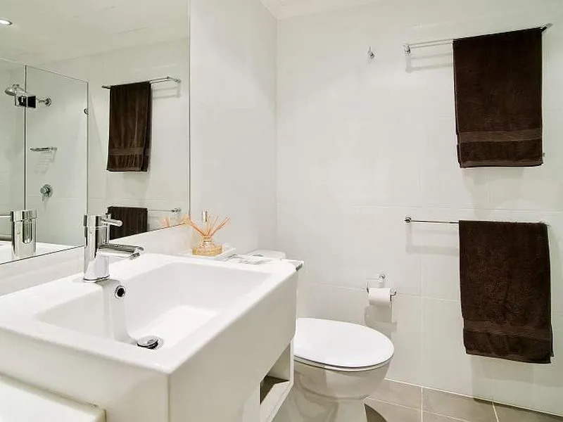 Wyndel Apartments - Encore