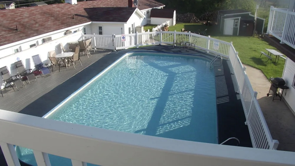 Coastal Inn