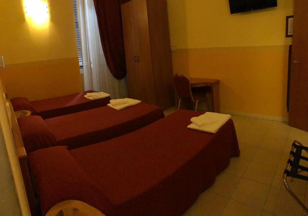 Hotel Cherubini