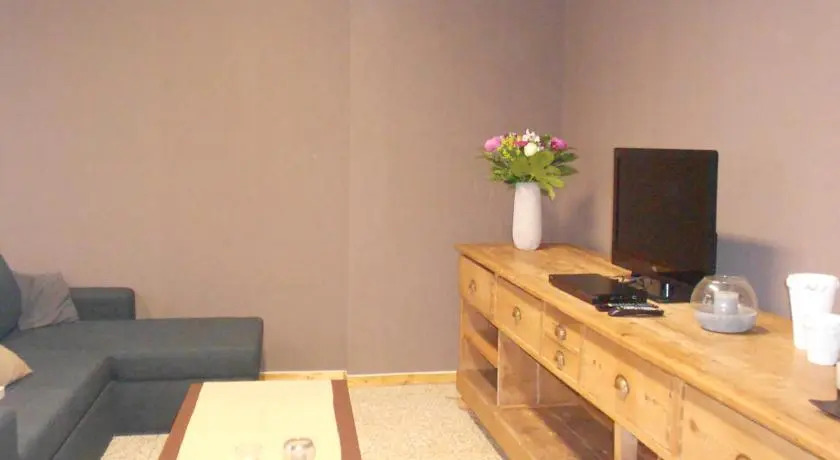 Duplex Ecaussinnes