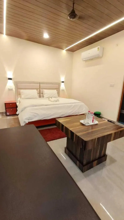 Sunrise Homestay Agra-Rooftop View Taj Mahal
