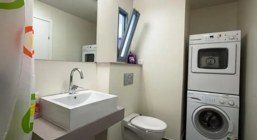 A fully Renovated Apartment At A Central location