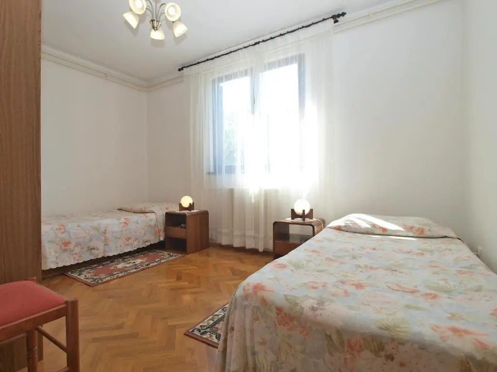 Apartment Kapelica 192