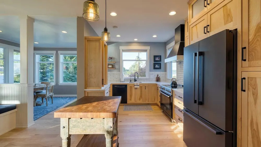 3-home Coastal Retreat w/ Sauna, Firepit & Greenhouse Seabright Haven by Avantstay